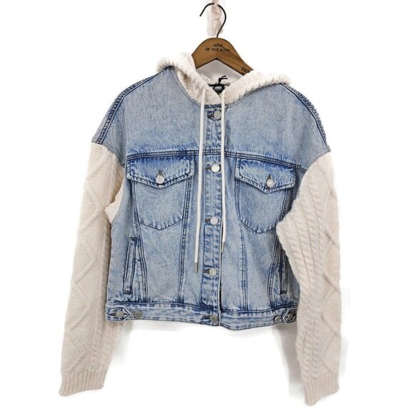 New BlankNYC Blooming Denim Jacket Womens S Sweater Sleeves Hooded Blank NYC - Picture 2 of 7